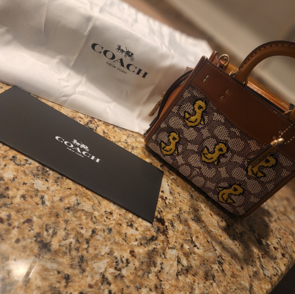 Rogue 17 In Signature Textile Jacquard With Duck Motif